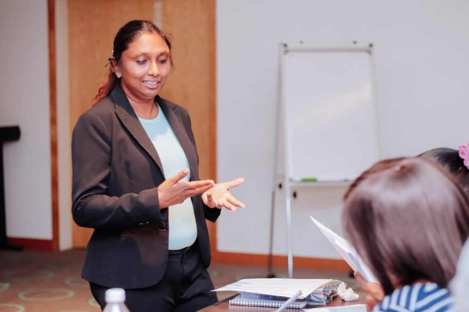Regina training refugees to build and develop their skills