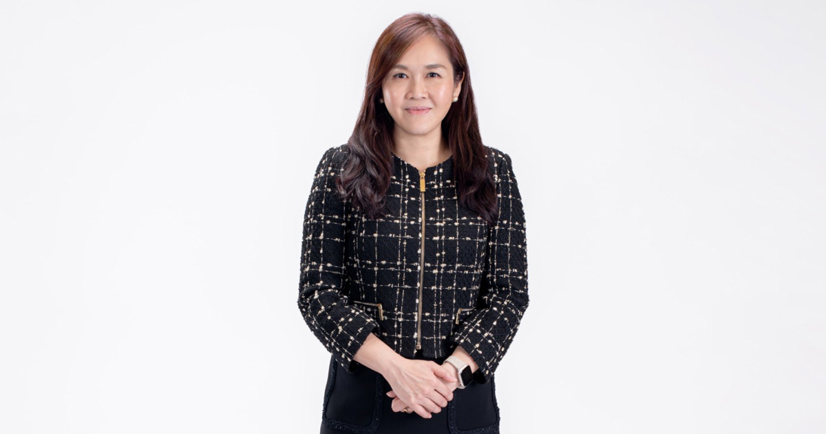 Mid-shot of Datin Paduka Sarena Cheah