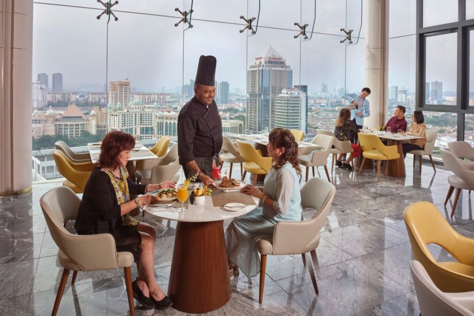 Chefs serving the residents at Sunway Sanctuary&rsquo;s dining hall